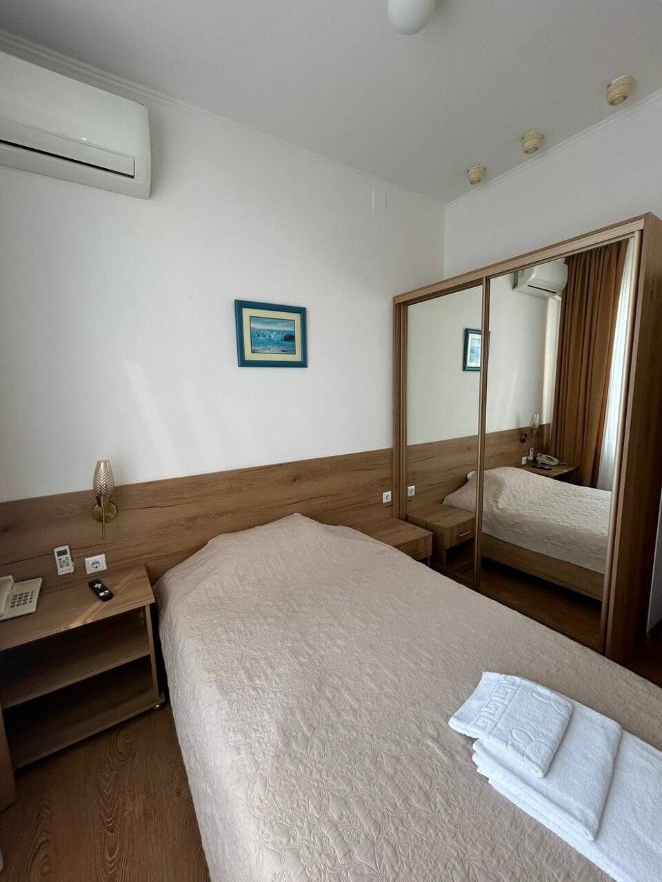 Фотографии номера Одноместный номер в Гостинице Русь Туапсе